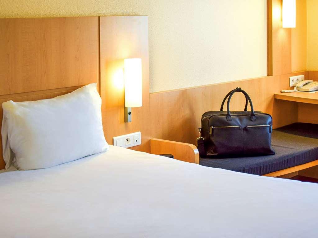 Hotel Ibis Nancy Centre Gare Et Congres Camera foto