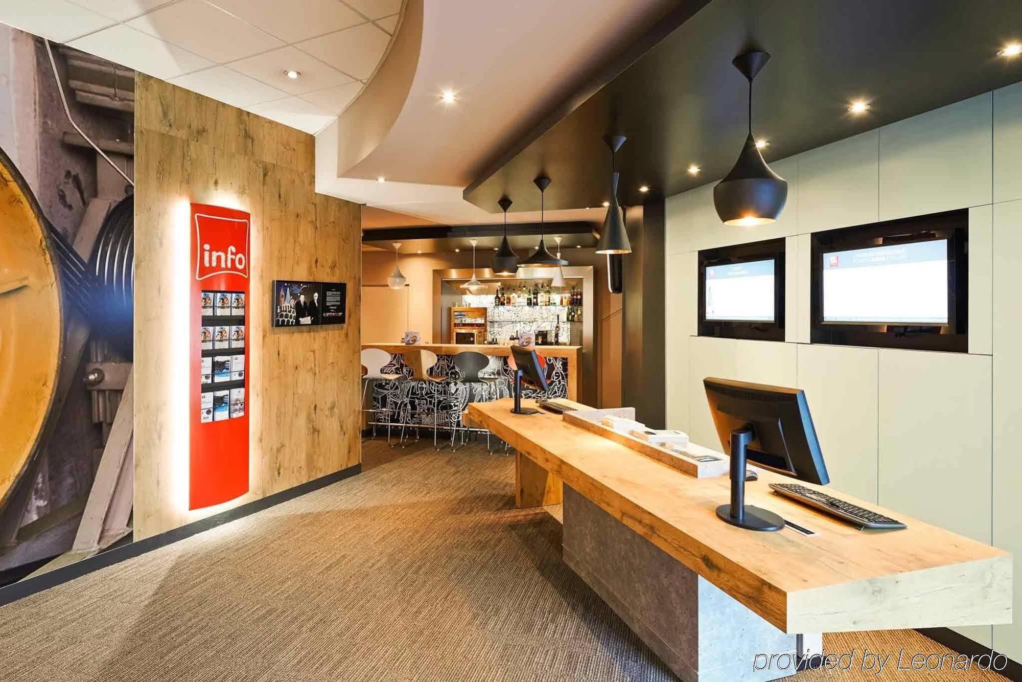Hotel Ibis Nancy Centre Gare Et Congres Esterno foto
